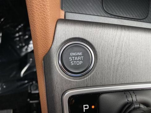 New 2026 Kia Sportage X-Line w/ X-Line Premium Package image 32