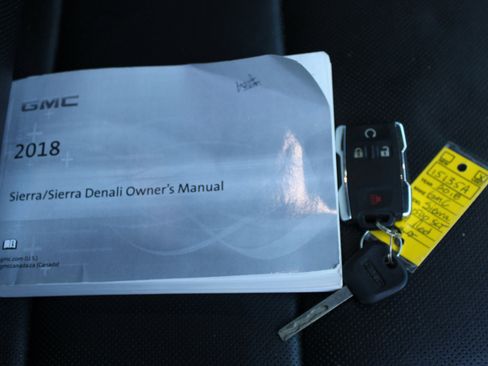 Used 2018 GMC Sierra 1500 SLT w/ SLT Premium Package image 42