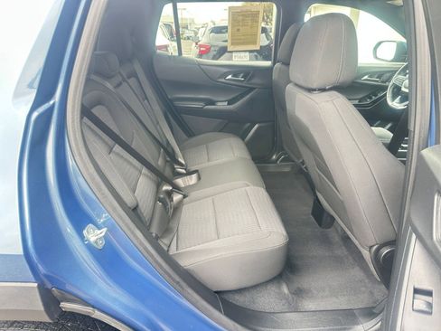 Used 2025 Chevrolet Equinox LT image 25