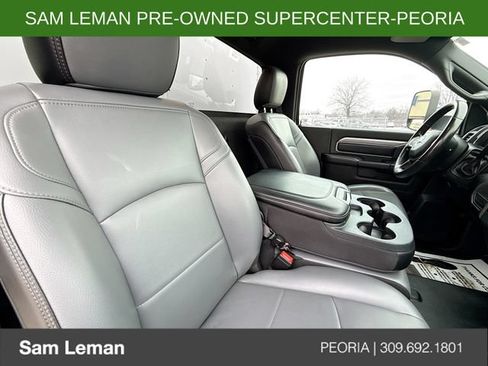 Used 2021 RAM 5500 Tradesman RWD image 23