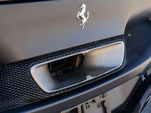 Used 2023 Ferrari 296 GTS RWD image 21