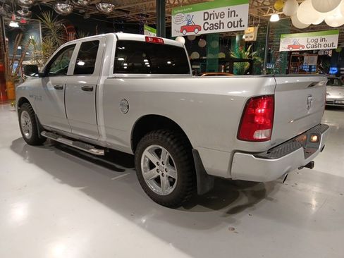 Used 2017 RAM 1500 Express w/ Express Value Package image 8