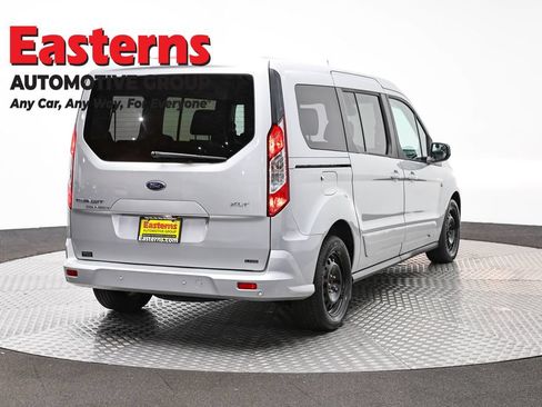 Used 2021 Ford Transit Connect XLT FWD image 10
