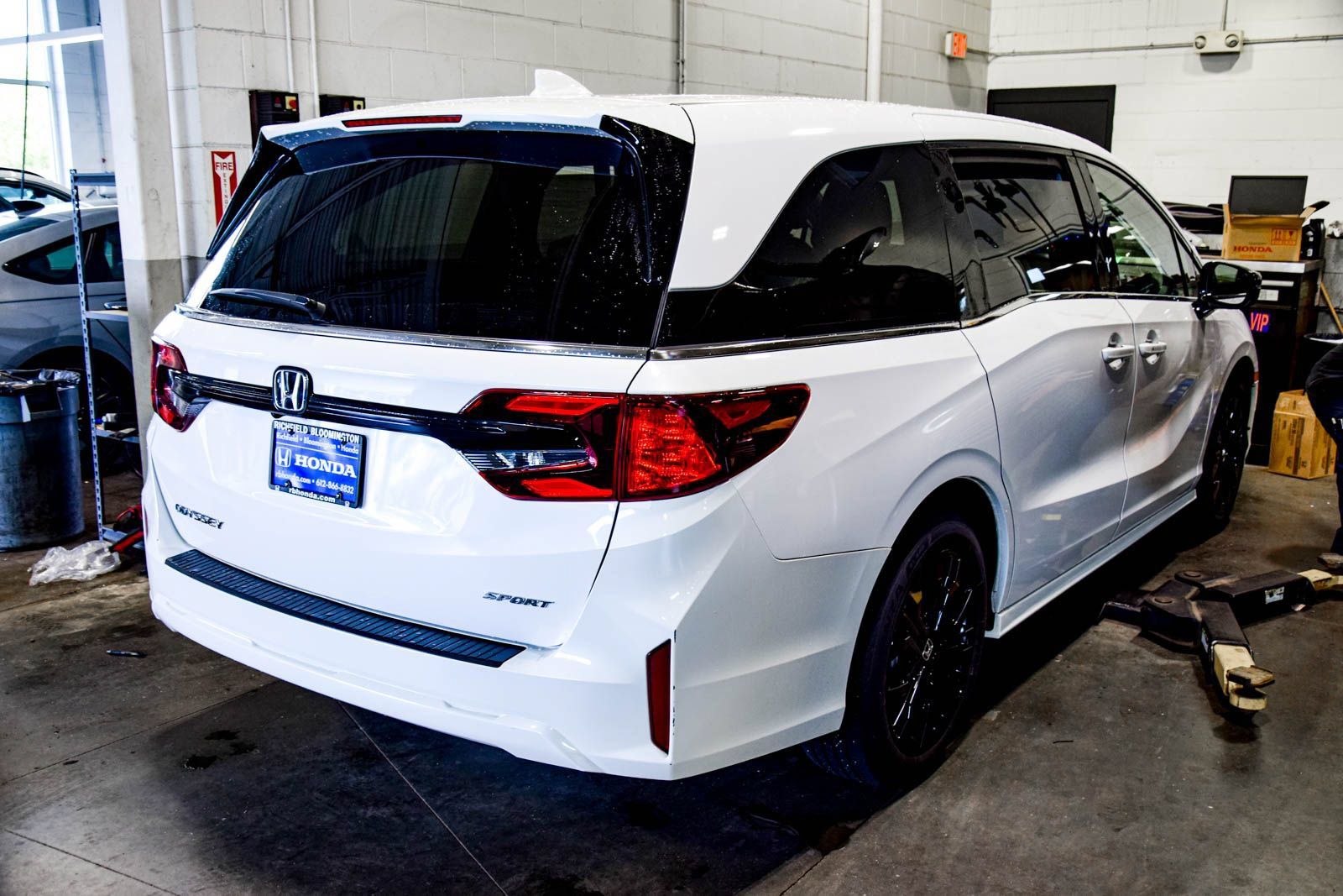 Used 2025 Honda Odyssey Sport-L image 16