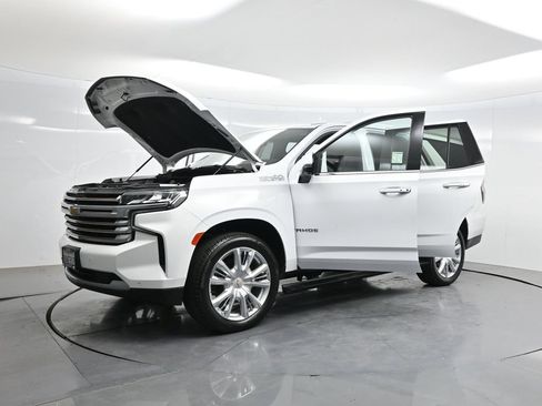 Used 2022 Chevrolet Tahoe High Country w/ Premium Package 2 AWD/4WD image 51