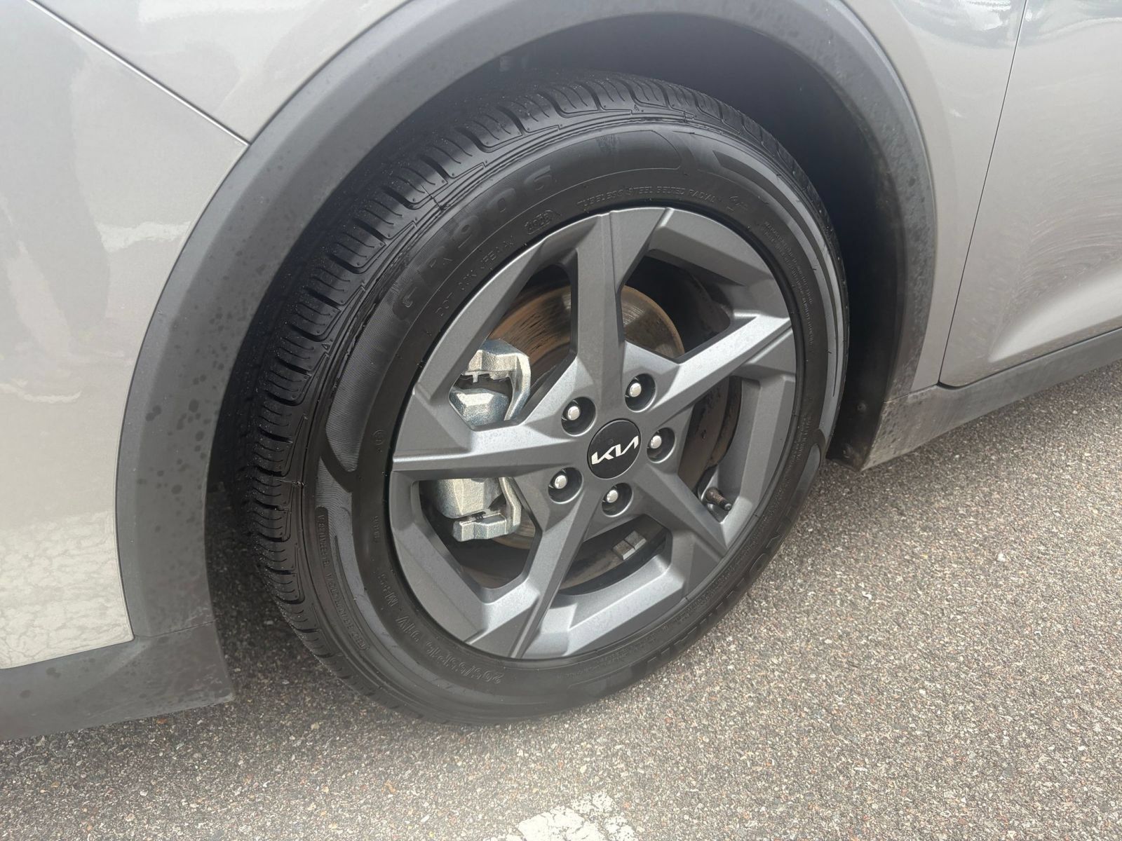 Used 2025 Kia K4 FWD image 28