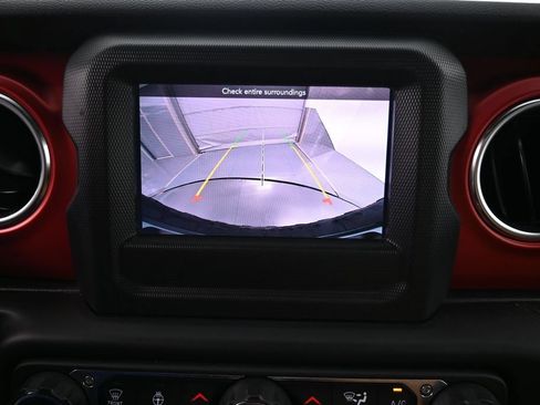 Used 2021 Jeep Wrangler Rubicon w/ LED Lighting Group AWD/4WD image 9