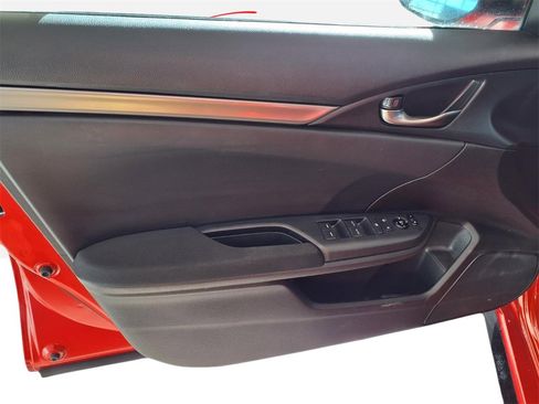 Used 2019 Honda Civic Sport image 12