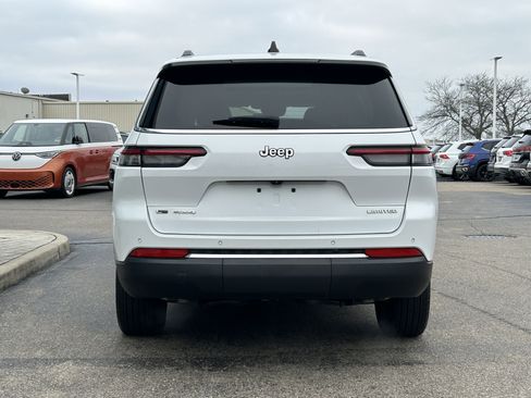 Used 2022 Jeep Grand Cherokee L Limited image 6