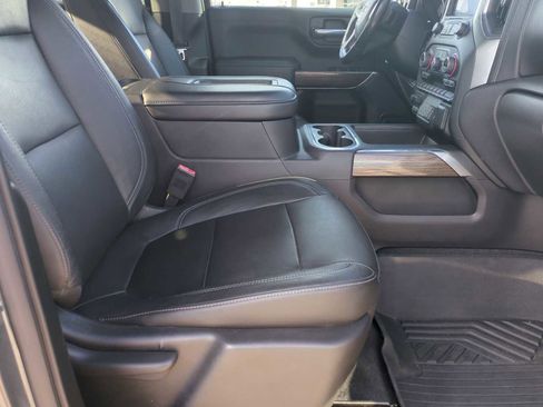 Used 2020 Chevrolet Silverado 1500 RST image 28