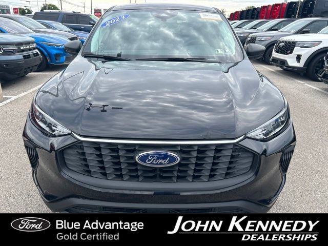 Certified 2023 Ford Escape Active AWD/4WD image 3