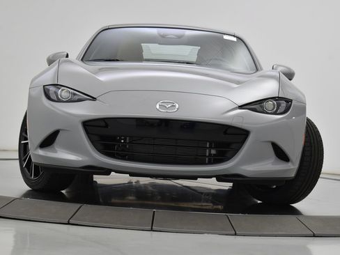 New 2026 MAZDA MX-5 Miata RF Grand Touring w/ Weather Package RWD image 5