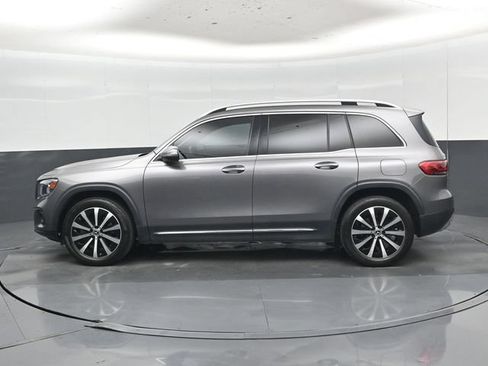 Used 2022 Mercedes-Benz GLB 250 image 34