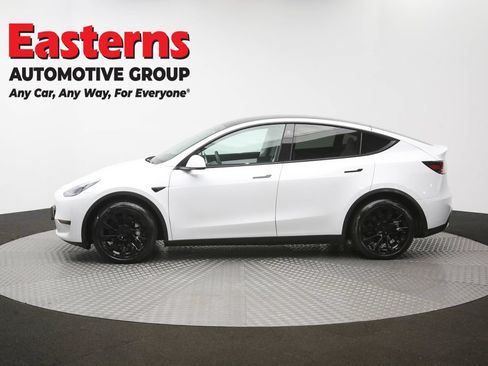 Used 2021 Tesla Model Y Long Range AWD/4WD image 54