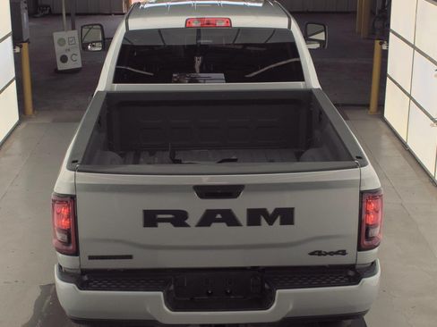 Used 2026 RAM 2500 Big Horn AWD/4WD image 5