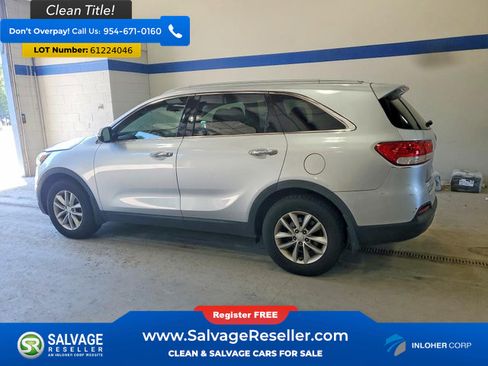 Used 2016 Kia Sorento FWD image 3