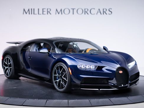 Used 2020 Bugatti Chiron image 7