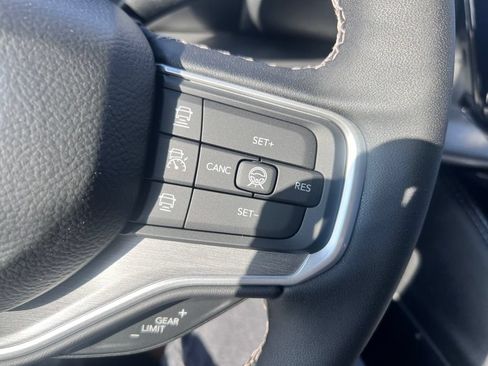 New 2026 Jeep Grand Wagoneer 2WD image 13