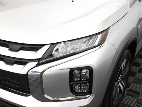 Used 2024 Mitsubishi Outlander Sport ES AWD/4WD image 12
