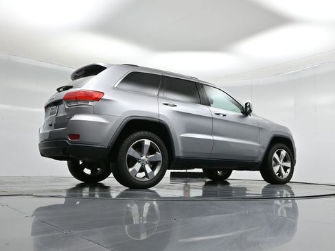 Used 2016 Jeep Grand Cherokee Limited image 48