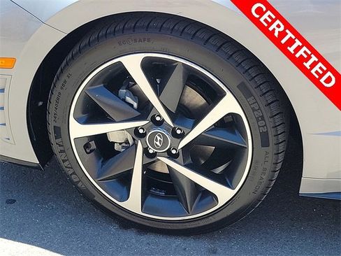 Used 2023 Hyundai Sonata SEL Plus image 19