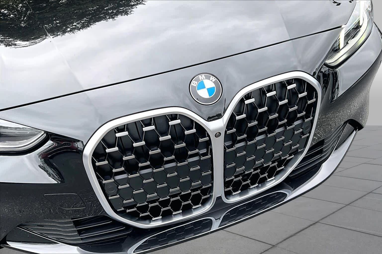 Used 2027 BMW 430i Convertible RWD image 29