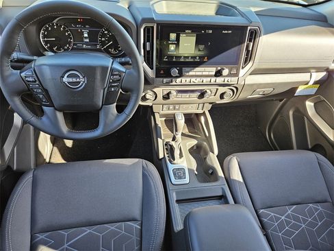 New 2026 Nissan Frontier SV w/ SV Convenience Package image 4