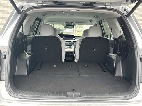 Used 2024 Hyundai Palisade SEL image 25