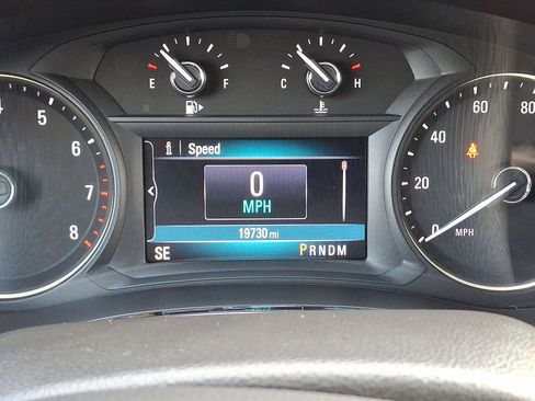 Certified 2022 Buick Encore Preferred w/ Safety Package image 13