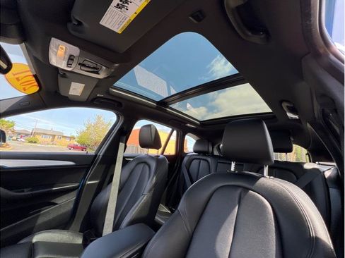 Used 2021 BMW X1 xDrive28i w/ M Sport Package image 17