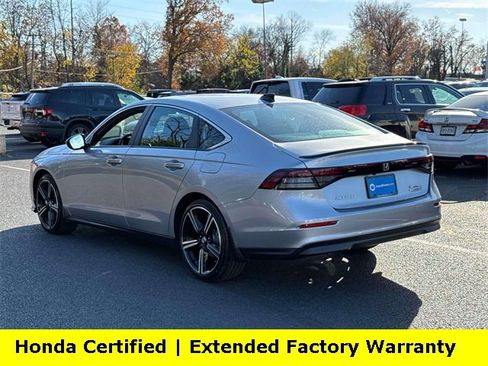 Used 2025 Honda Accord Sport image 3