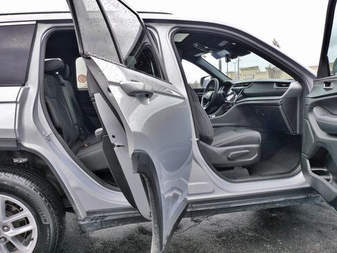 Used 2024 Jeep Grand Cherokee Laredo X w/ Luxury Tech Group I image 10