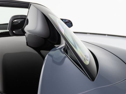 Used 2025 McLaren Artura Spider image 50