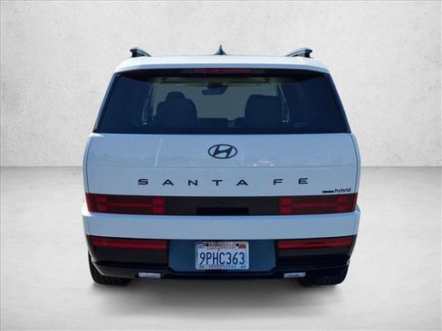 Used 2025 Hyundai Santa Fe Calligraphy AWD/4WD image 7