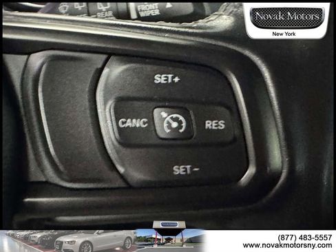 Used 2022 Jeep Wrangler Unlimited Sport AWD/4WD image 14