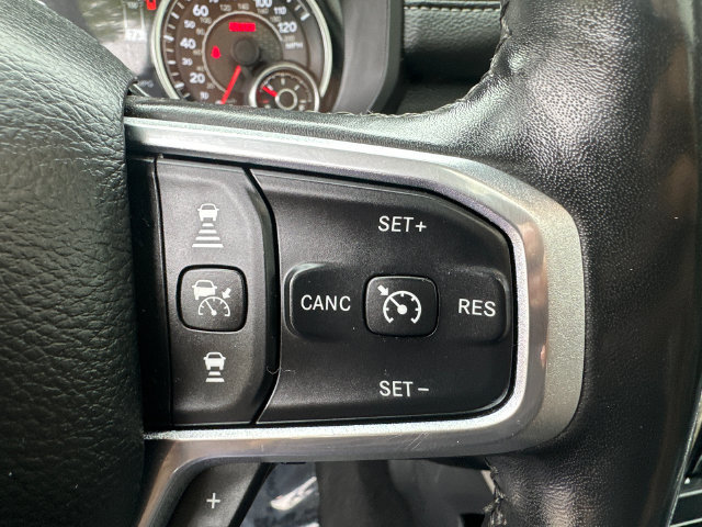 Used 2019 RAM 1500 Laramie AWD/4WD image 34
