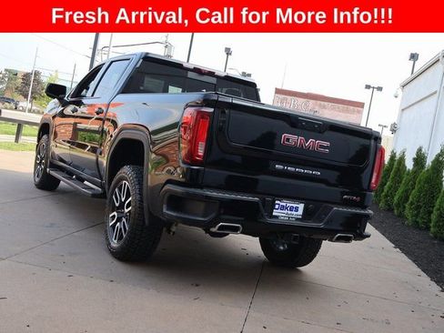 Used 2023 GMC Sierra 1500 AT4 w/ Technology Package AWD/4WD image 3