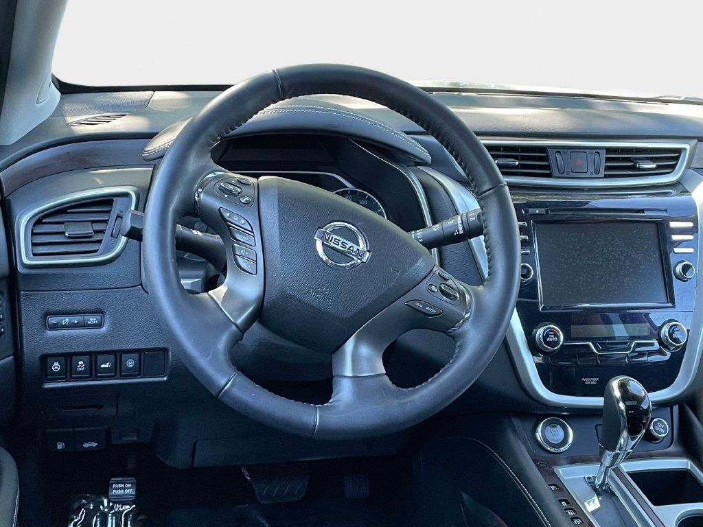 Used 2020 Nissan Murano Platinum FWD image 17