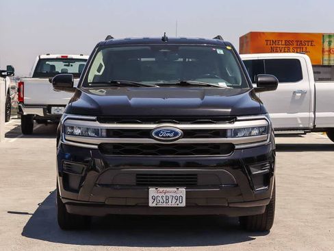 Certified 2023 Ford Expedition Max XLT RWD image 2