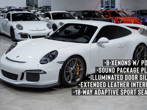 Used 2015 Porsche 911 GT3 RWD image 2