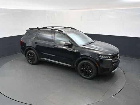 Certified 2023 Kia Sorento S w/ Panoramic Sunroof Package AWD/4WD image 33