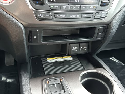 Used 2021 Honda Pilot Special Edition image 29