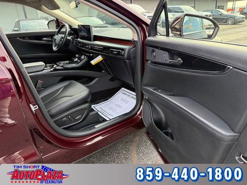 Used 2022 Lincoln Nautilus Reserve w/ Equipment Group 201A AWD/4WD image 22