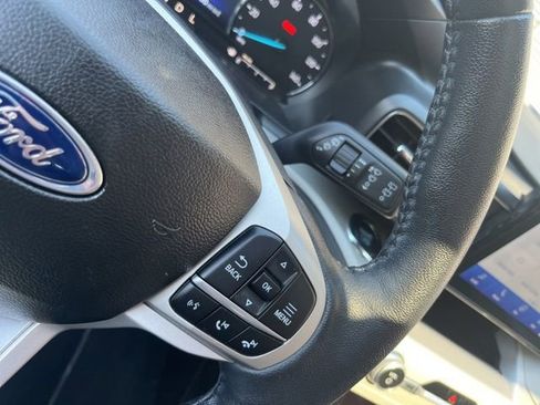 Used 2023 Ford Explorer XLT w/ Equipment Group 202A AWD/4WD image 62