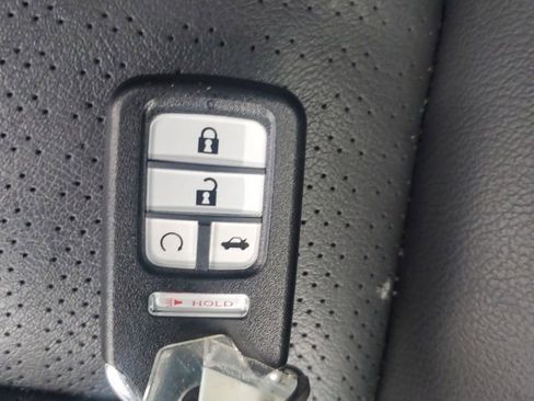 Used 2024 Honda Civic EX-L image 29