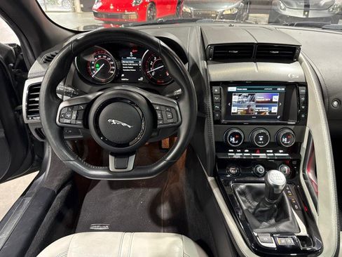Used 2017 Jaguar F-TYPE S image 59