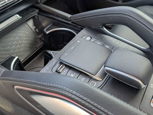 Certified 2025 Mercedes-Benz GLS 450 4MATIC image 19