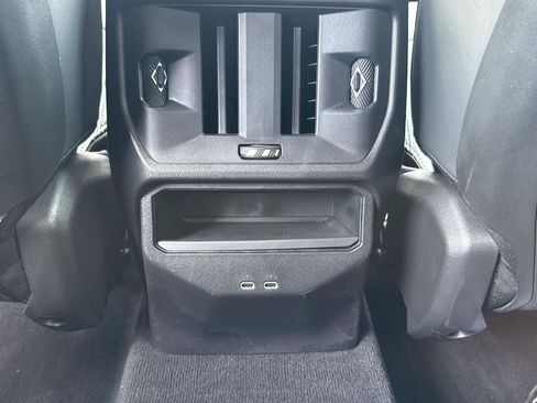 Used 2025 BMW X3 xDrive30i w/ Convenience Package AWD/4WD image 19