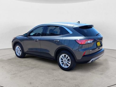 Used 2020 Ford Escape SE AWD/4WD image 3