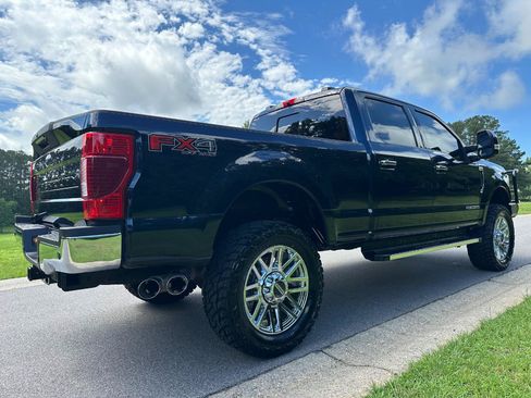 Used 2022 Ford F250 Lariat w/ Lariat Ultimate Package AWD/4WD image 5